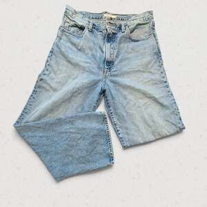 Levi's Wellthread Ribcage Straight Jeans Women's Size W32 L27 Light Wash Denim